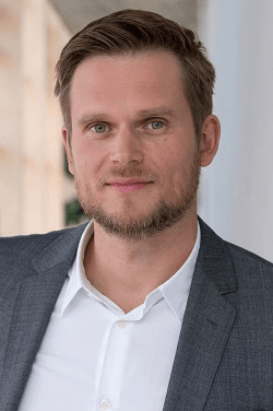 Dr. Matthias Peissner