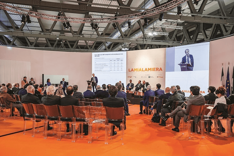 Conferinta