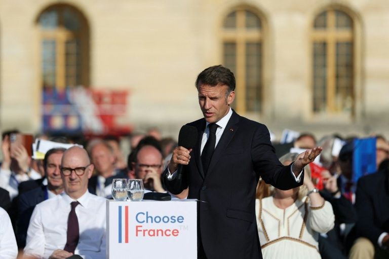 Macron.jpg