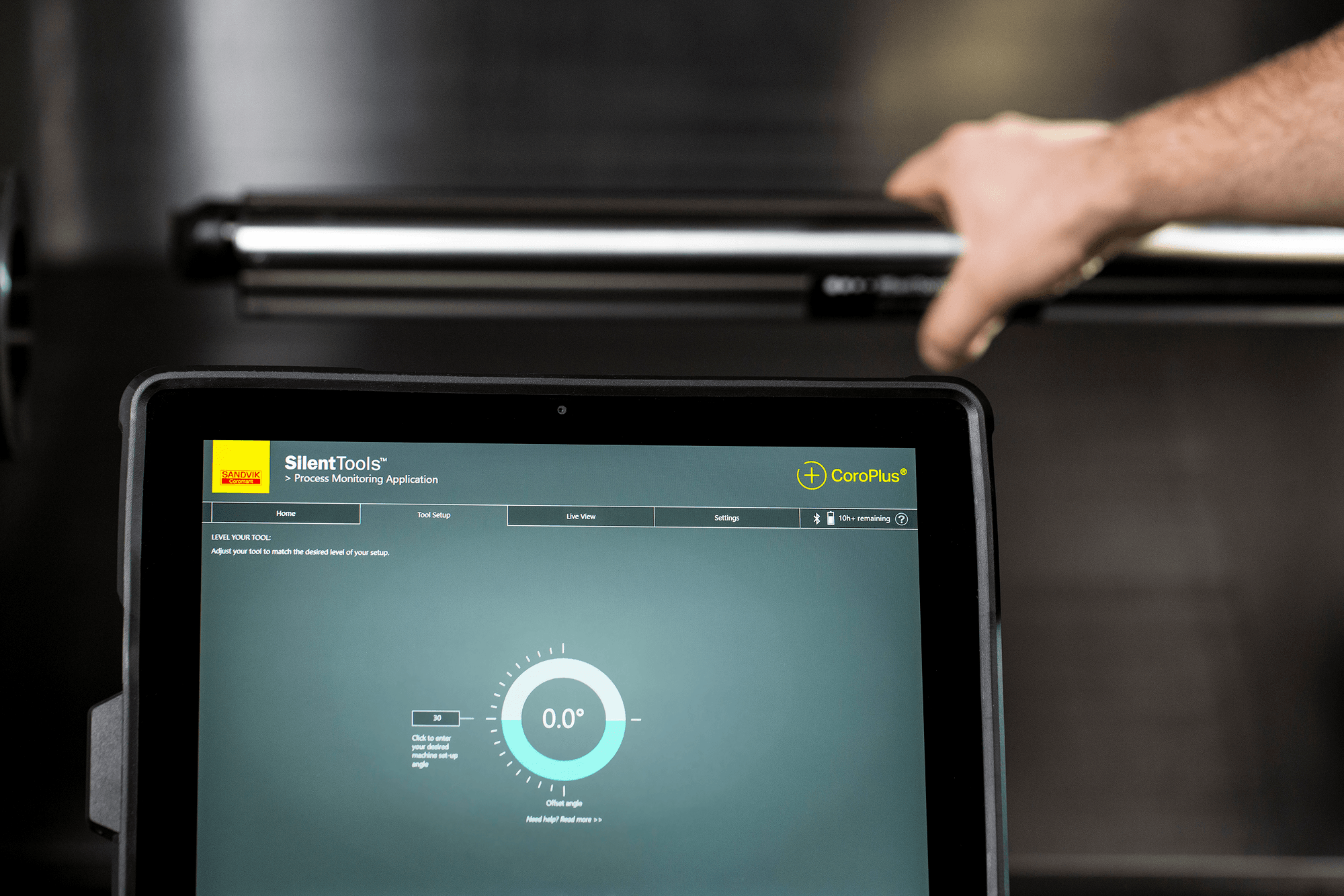 Silent Tools Plus oferă conectivitate încorporată în adaptor, permiţând colectarea şi analizarea în timp real a datelor procesului de prelucrare de către operator.