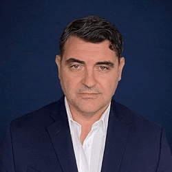 Suntem convinși că Demo Metal Vest 2023 ne va oferi un mediu propice pentru a face afaceri și pentru a stabili relații durabile cu partenerii noștri. Ne dorim să ne conectăm cu alte companii din industrie, să stabilim legături și să ne mărim portofoliul de clienți. Dr.ing.Voicu-Ioan SAFTA Administrator REHM SUDARE