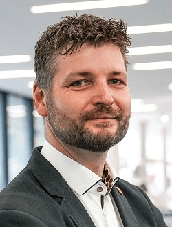 Wolfgang SCHERLEITNER, Directorul centrului de prototipuri