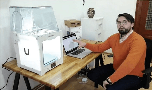 Ultimaker 2+ Connect.