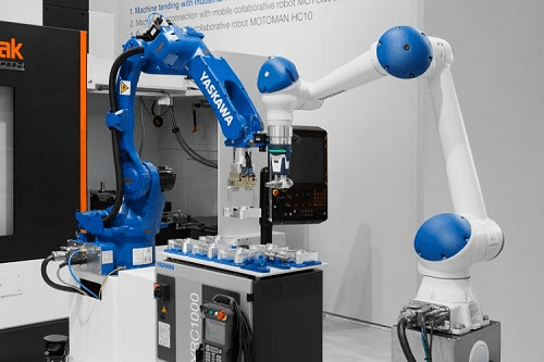 roboții de la YASKAWA