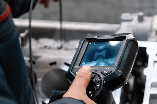 Universal video inspection camera with 360-degree rotatable camera head_PCE Deutschland GmbH_Ludger Droste
